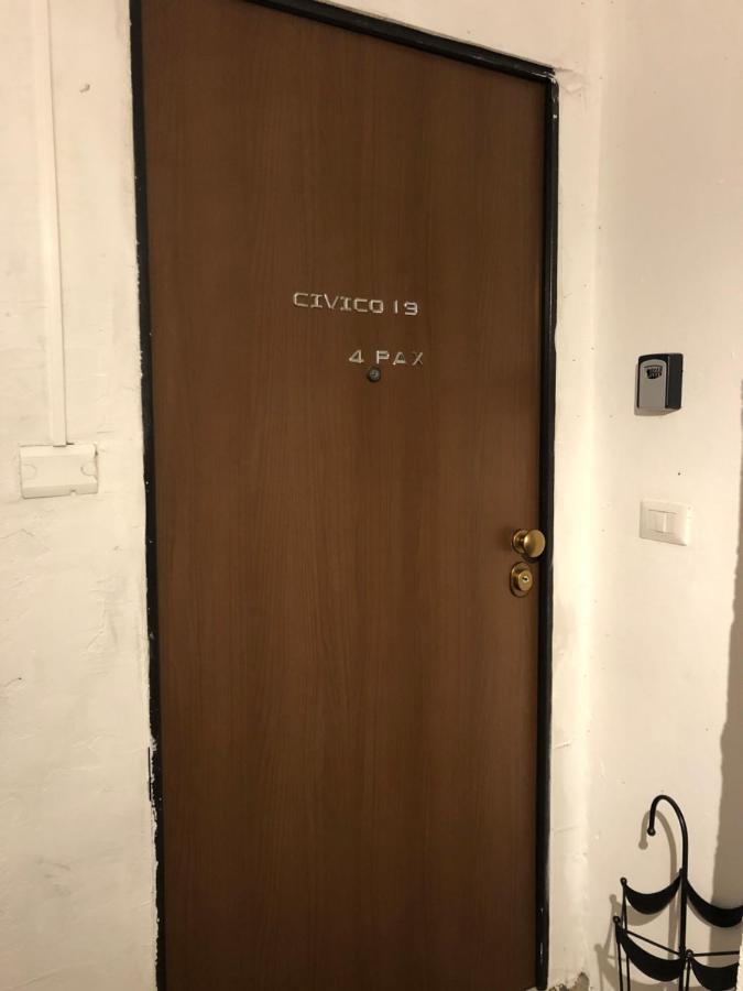 Civico 19 Apartment Sassari Bagian luar foto